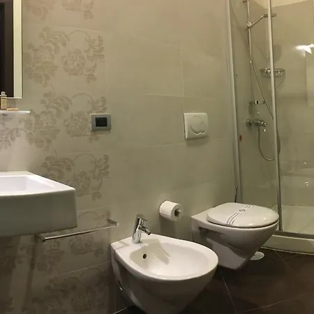 فندق مبيت وإفطار Tropicana كازيرتا