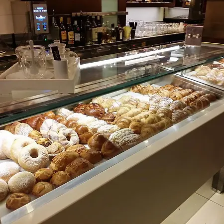 Tropicana فندق مبيت وإفطار 4*