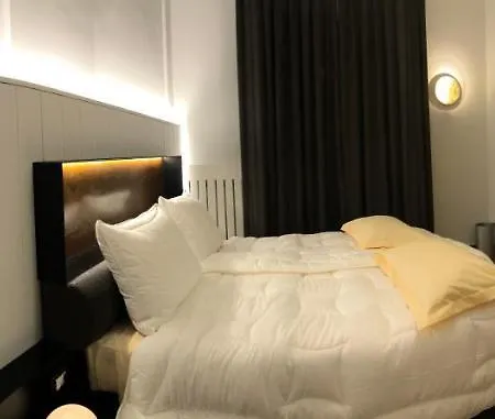Tropicana Bed & Breakfast Caserta